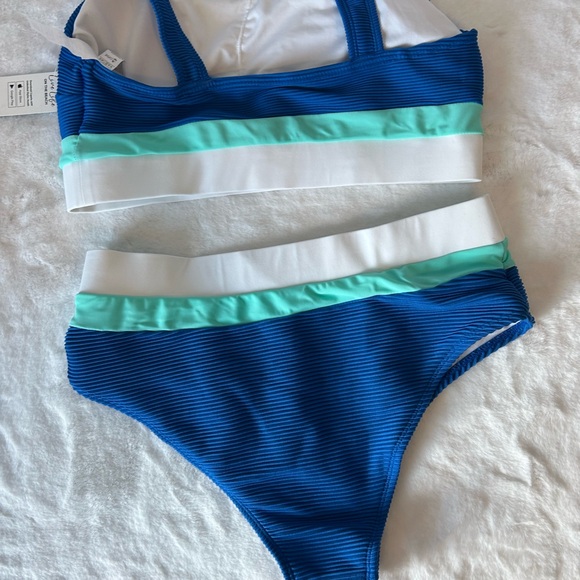 Cupshe Blue and White Women's Swim Two piece Medium NWT - Picture 3 of 6